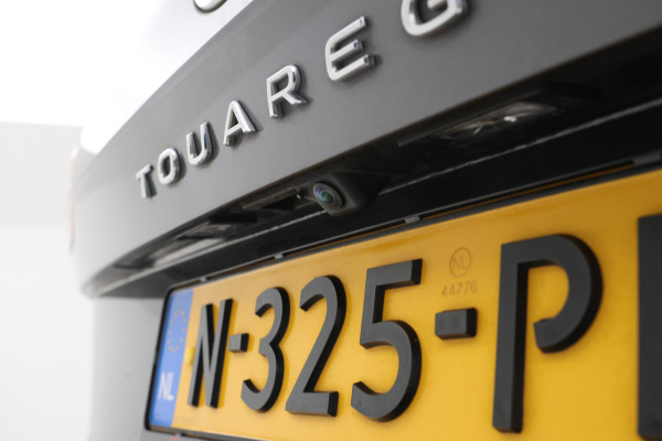 Volkswagen Touareg 3.0 TSi eHybrid 4MOTION Trekhaak, Memory Seat, Luchtvering, Elektrisch glazen panorama-dak