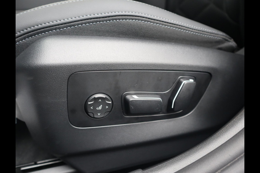 BMW 5 Serie Touring 520i | Pano | 360 Camera | HUD | Trekhaak | Bowers & Wilkins
