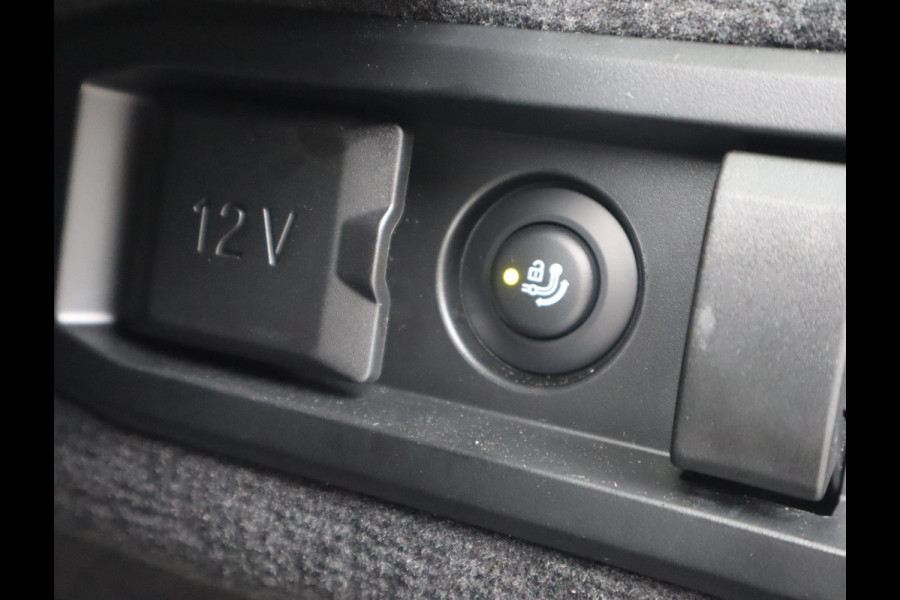 BMW 5 Serie Touring 520i | Pano | 360 Camera | HUD | Trekhaak | Bowers & Wilkins