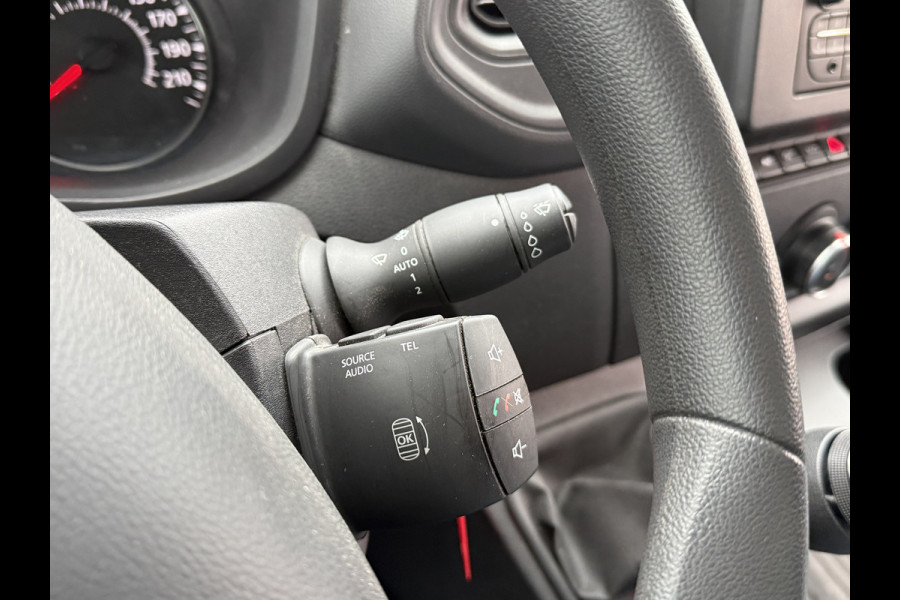 Renault Master Plancher 2.3 DCI 145PK Lowliner LED Airco Bakwagen Cruise Control Camera Meubelbak Foodtruck