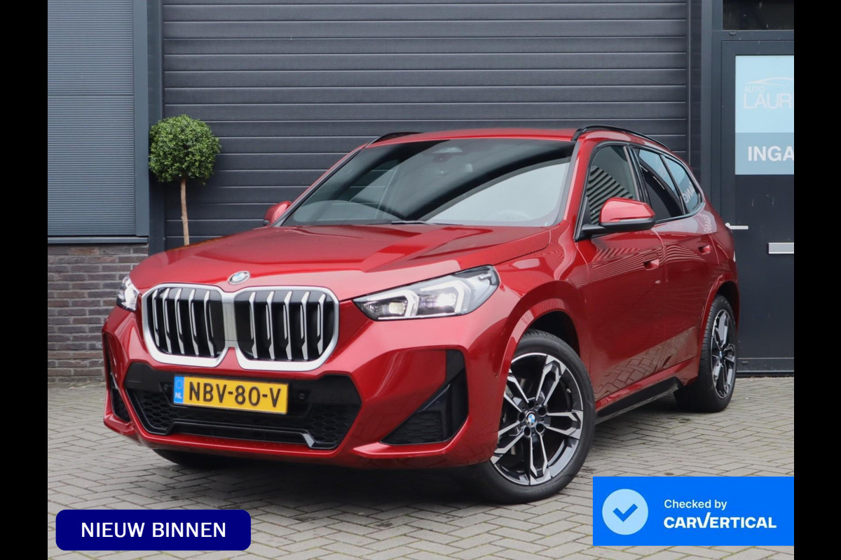 BMW X1 sDrive18i | Panorama | Camera | Trekhaak