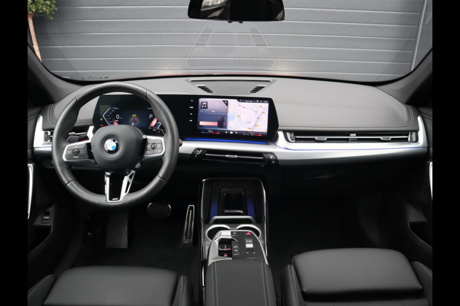 BMW X1 sDrive18i | Panorama | Camera | Trekhaak