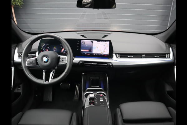 BMW X1 sDrive18i | Panorama | Camera | Trekhaak
