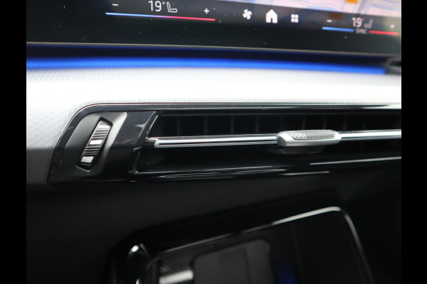 BMW X1 sDrive18i | Panorama | Camera | Trekhaak