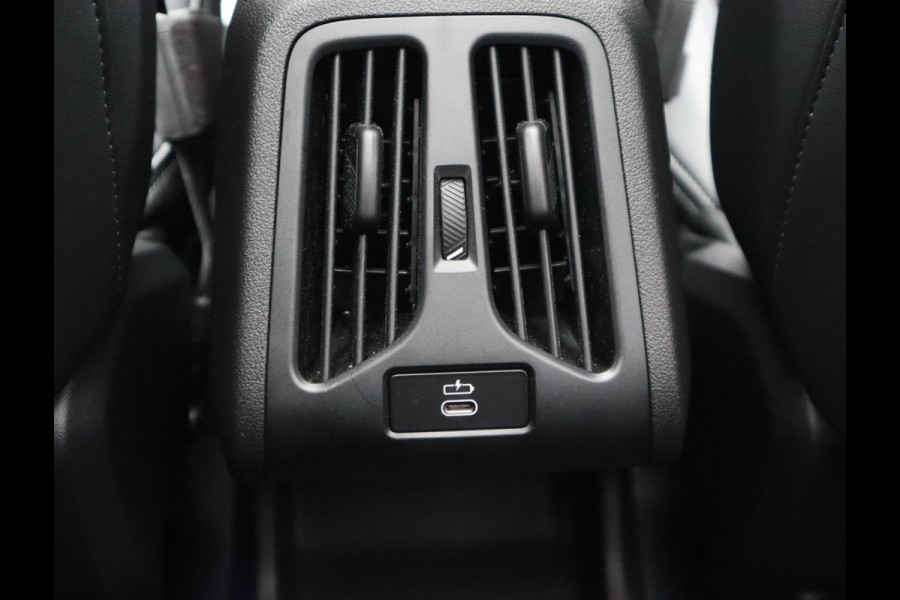 BMW X1 sDrive18i | Panorama | Camera | Trekhaak