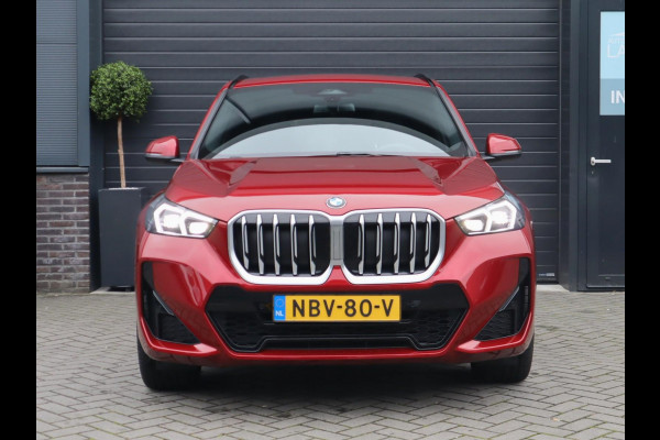 BMW X1 sDrive18i | Panorama | Camera | Trekhaak