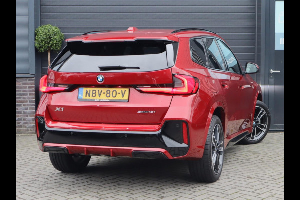 BMW X1 sDrive18i | Panorama | Camera | Trekhaak