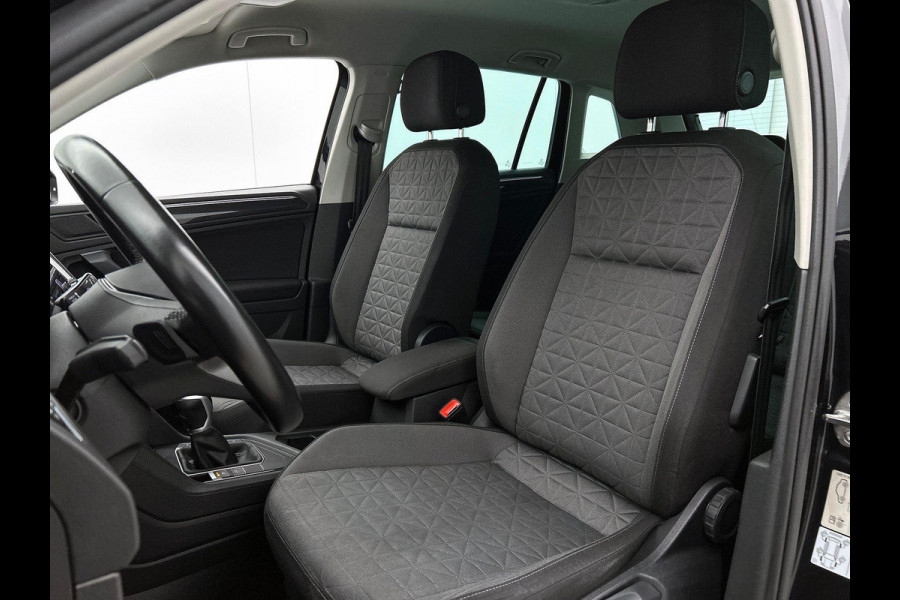 Volkswagen Tiguan 1.4 TSI eHybrid Business CAMERA | NAVI & CARPLAY | AD-CRUISE