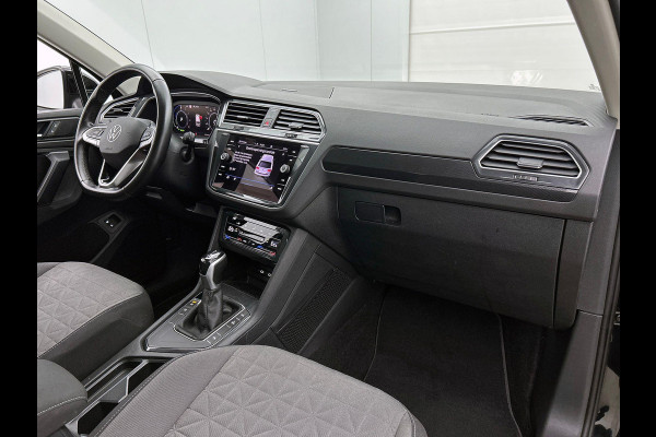 Volkswagen Tiguan 1.4 TSI eHybrid Business CAMERA | NAVI & CARPLAY | AD-CRUISE