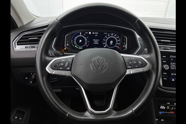 Volkswagen Tiguan 1.4 TSI eHybrid Business CAMERA | NAVI & CARPLAY | AD-CRUISE