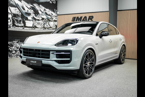 Porsche Cayenne Coupé 3.0 E-Hybrid Black Edition