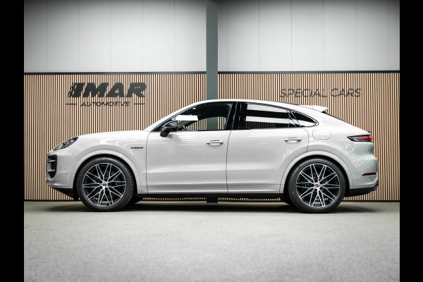 Porsche Cayenne Coupé 3.0 E-Hybrid Black Edition
