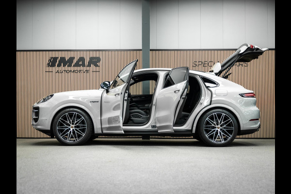 Porsche Cayenne Coupé 3.0 E-Hybrid Black Edition