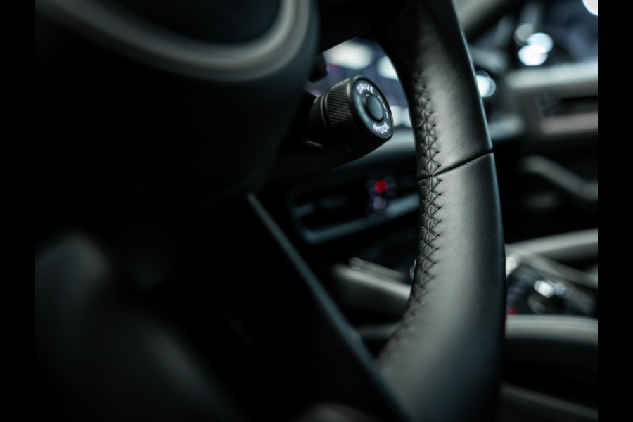 Porsche Cayenne Coupé 3.0 E-Hybrid Black Edition