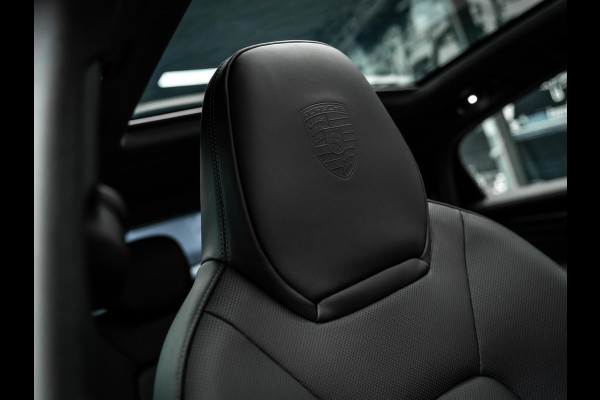 Porsche Cayenne Coupé 3.0 E-Hybrid Black Edition