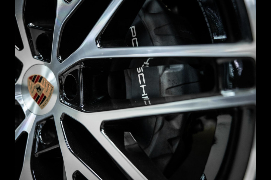Porsche Cayenne Coupé 3.0 E-Hybrid Black Edition