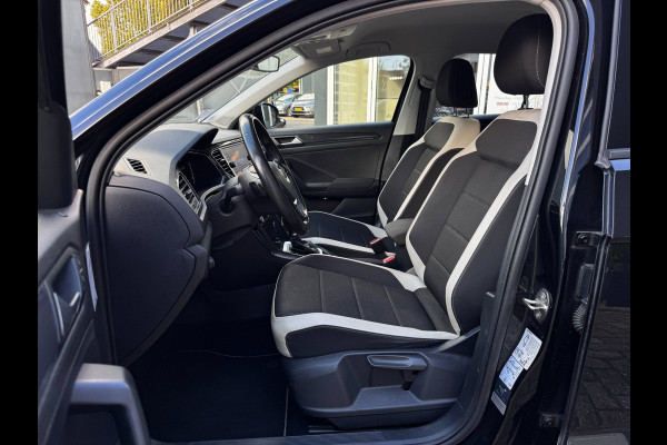 Volkswagen T-Roc 1.5 TSI Sport | 150 PK | Automaat | Camera | PDC voor + achter | Stoelverwarming | Adaptive Cruise
