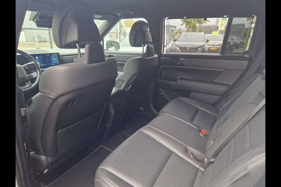 Hyundai Santa Fe 1.6 T-GDI PHEV Black Line 4WD 7p