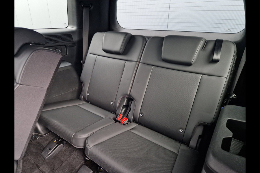 Hyundai Santa Fe 1.6 T-GDI PHEV Black Line 4WD 7p
