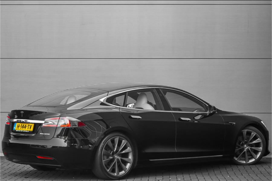Tesla Model S Long Range Pano Autopilot 21"