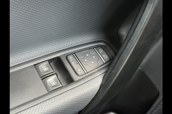 Mercedes-Benz eCitan Pro 51kWh 122PK Elektrisch 300km WLTP 75KW Snelladen Climate Control THERMOTRONIC Control Carplay Camera Parkeersensoren Achter
