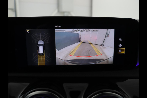 Mercedes-Benz CLA-Klasse Shooting Brake 250 e Business Solution AMG Limited | SOH 91,7% | Panoramadak | Leder/alcantara | Stoelverwarming | Camera | Park assist | Sfeerverlichting | Carplay | Climate control