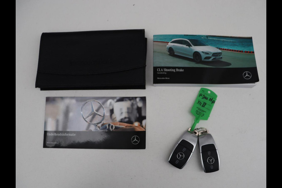 Mercedes-Benz CLA-Klasse Shooting Brake 250 e Business Solution AMG Limited | SOH 91,7% | Panoramadak | Leder/alcantara | Stoelverwarming | Camera | Park assist | Sfeerverlichting | Carplay | Climate control