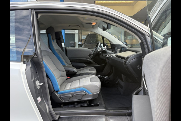 BMW i3 Basis 120Ah 42 kWh 170pk | Stoelverwarming | Navi | Achteruitrijcamera | SOH 90.1% |
