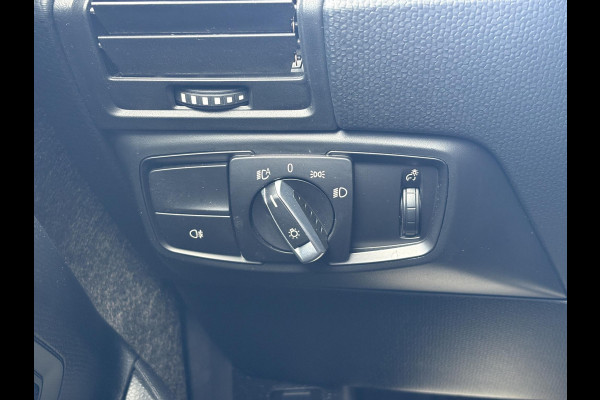BMW i3 Basis 120Ah 42 kWh 170pk | Stoelverwarming | Navi | Achteruitrijcamera | SOH 90.1% |
