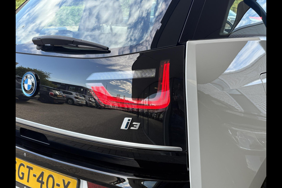 BMW i3 Basis 120Ah 42 kWh 170pk | Stoelverwarming | Navi | Achteruitrijcamera | SOH 90.1% |