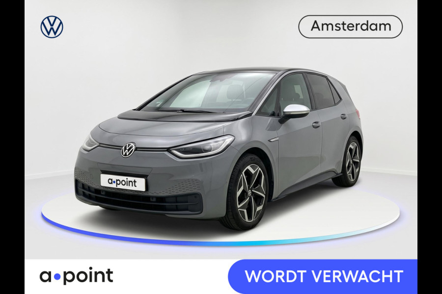 Volkswagen ID.3 First Plus 58 kWh 204 pk | Navigatie | Parkeersensoren | Achteruitrijcamera | Adaptieve cruise control | Lane assist | Stoelverwarming | LED Matrix | Apple Carplay / Android Auto | Keyless |