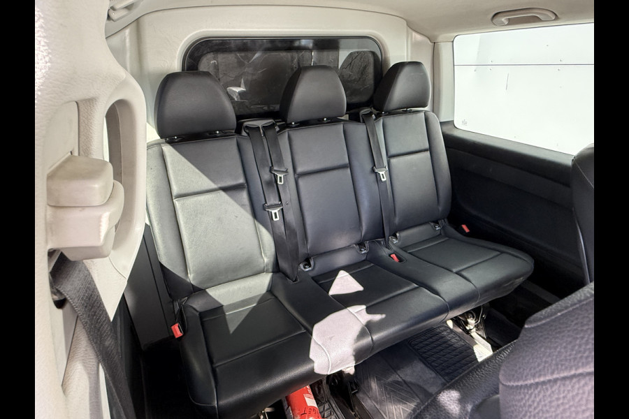 Mercedes-Benz Vito 114 1.9 CDI 136PK Dubbele Cabine L2H1 5 Stoelen Climate Control Cruise Control Trekhaak Carplay Camera