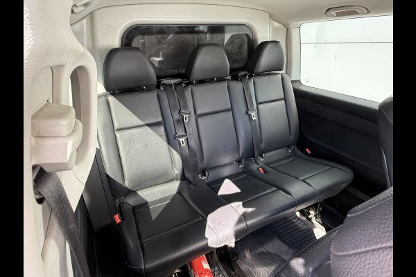 Mercedes-Benz Vito 114 1.9 CDI 136PK Dubbele Cabine L2H1 5 Stoelen Climate Control Cruise Control Trekhaak Carplay Camera