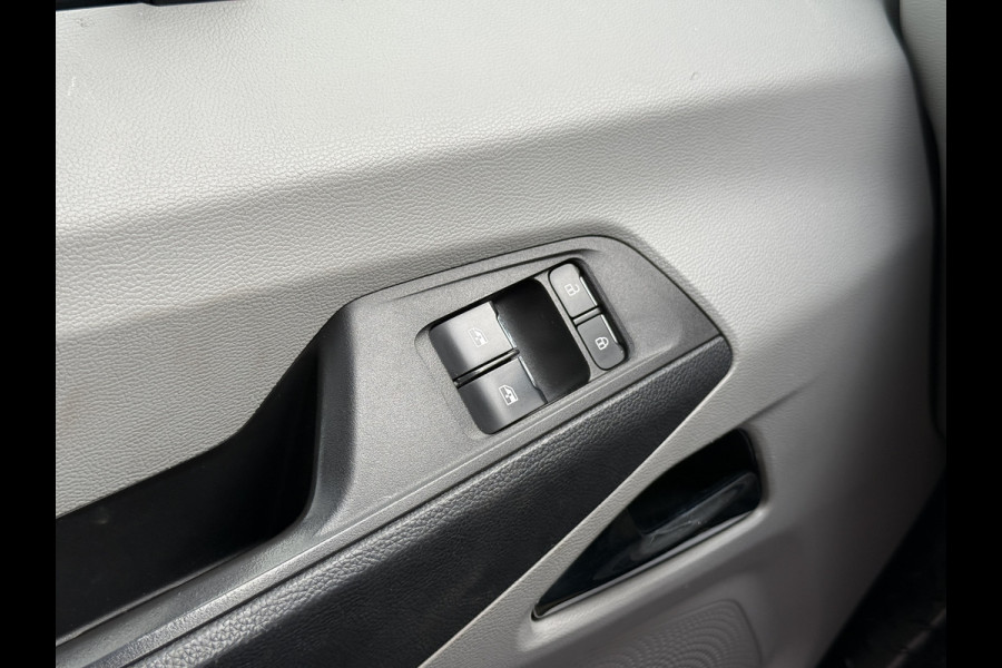 Maxus eDeliver 9 72kWh 204PK L2H2 280km Stad WLTP Snelladen LED Carplay Cruise control Camera Airco Parkeersensoren v+a