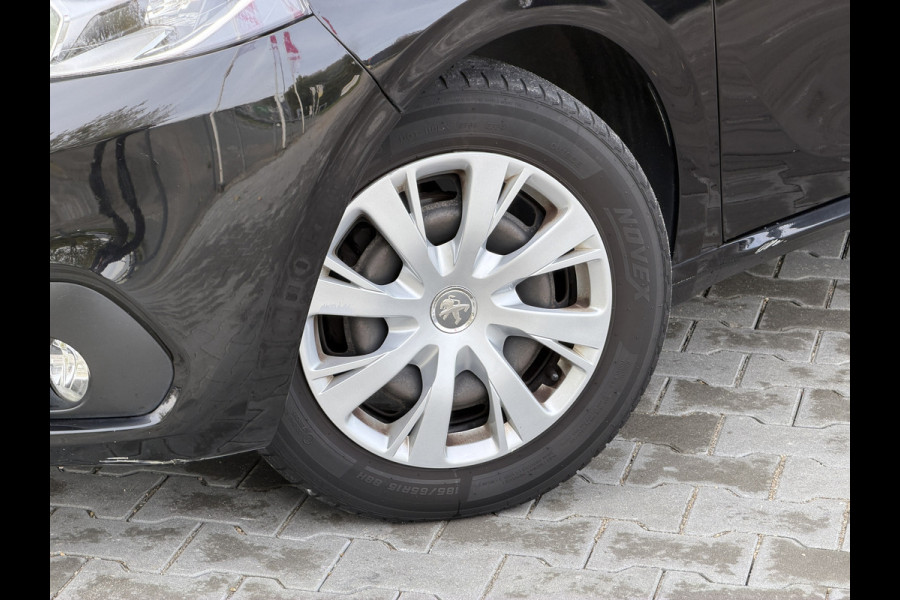 Peugeot 208 BWJ 2018 | 1.2PT 83PK Active | AIRCO | CAMERA A | CRUISE | STOELVERW | PDC | MISTLAMPEN VOOR |