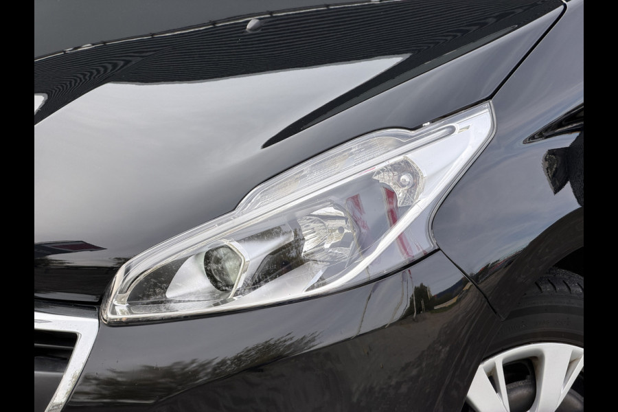 Peugeot 208 BWJ 2018 | 1.2PT 83PK Active | AIRCO | CAMERA A | CRUISE | STOELVERW | PDC | MISTLAMPEN VOOR |