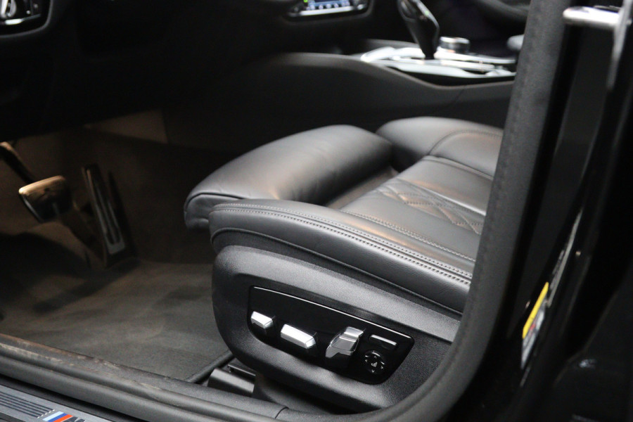 BMW 5 Serie Touring 530e 293 PK Business Edition Plus PHEV, Individual Int. Panoramadak, Adap. Cruise Control