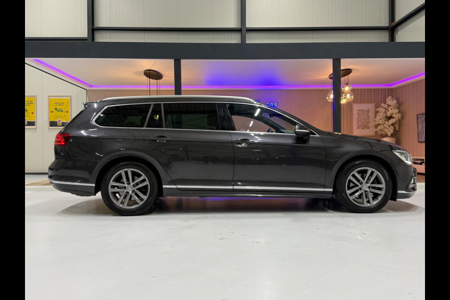 Volkswagen Passat Variant 1.4 TSI ACT 150 PK R-Line | Trekhaak |NAP| Virtual Cockpit | ACC | Leder/Alcantara | Stoelverw. |