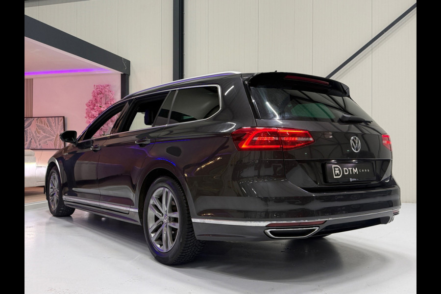 Volkswagen Passat Variant 1.4 TSI ACT 150 PK R-Line | Trekhaak |NAP| Virtual Cockpit | ACC | Leder/Alcantara | Stoelverw. |