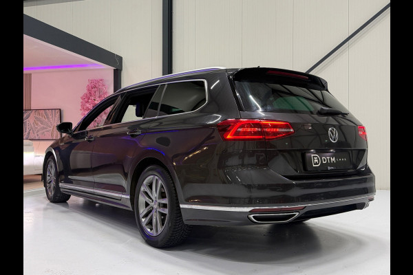 Volkswagen Passat Variant 1.4 TSI ACT 150 PK R-Line | Trekhaak |NAP| Virtual Cockpit | ACC | Leder/Alcantara | Stoelverw. |