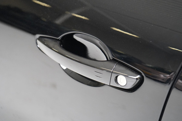 Fiat 600 1.2 Hybrid Urban | Achteruitrijcamera | Carplay | Climate control | Cruise control | Parkeersensoren | All-seasonbanden