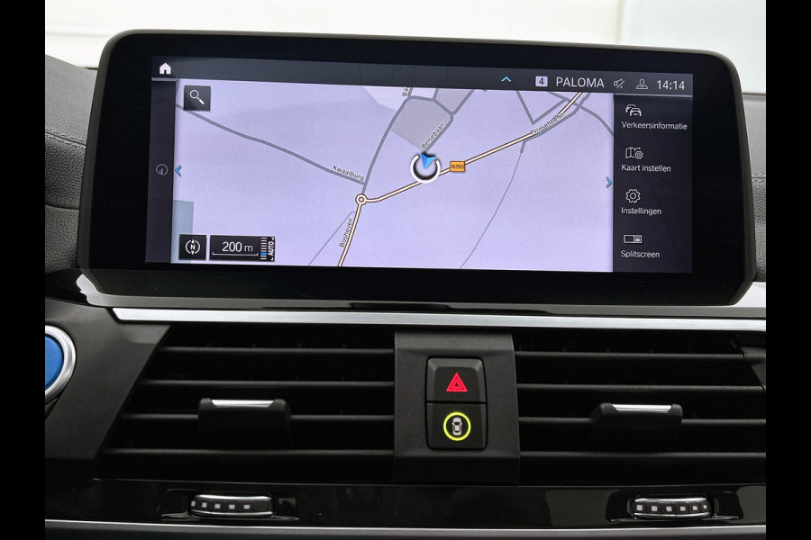 BMW iX3 Executive 80 kWh SOH 98% / Shadow Line / Panoramadak / Leder / Stoelverwarming / Pdc.+Camera / Navigatie / Apk 10-2027