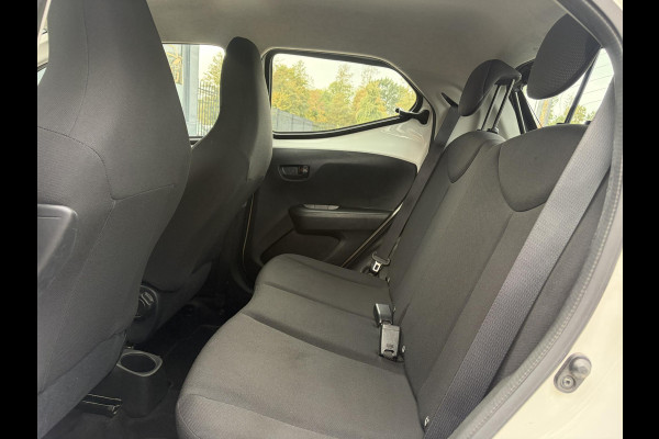 Toyota Aygo 1.0 VVT-i x-fun ✓Airco✓Cruise✓Trekhaak✓Zeer Zuinig✓5 Deurs✓N.A.P✓Apk tot 04-2027