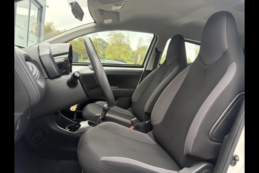 Toyota Aygo 1.0 VVT-i x-fun ✓Airco✓Cruise✓Trekhaak✓Zeer Zuinig✓5 Deurs✓N.A.P✓Apk tot 04-2027