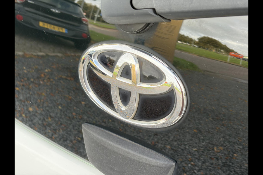 Toyota Aygo 1.0 VVT-i x-fun ✓Airco✓Cruise✓Trekhaak✓Zeer Zuinig✓5 Deurs✓N.A.P✓Apk tot 04-2027