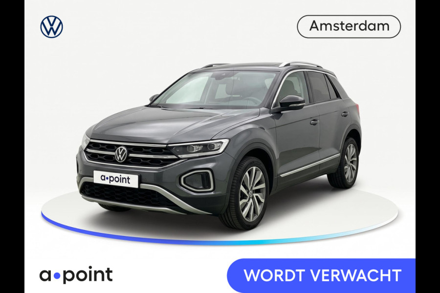 Volkswagen T-Roc 1.5 TSI Style 150 pk Automaat (DSG) | Navigatie | Panoramadak | Parkeersensoren (Park assist) | Achteruitrijcamera | Adaptieve cruise control | Stoelverwarming | Apple carplay / Android auto |