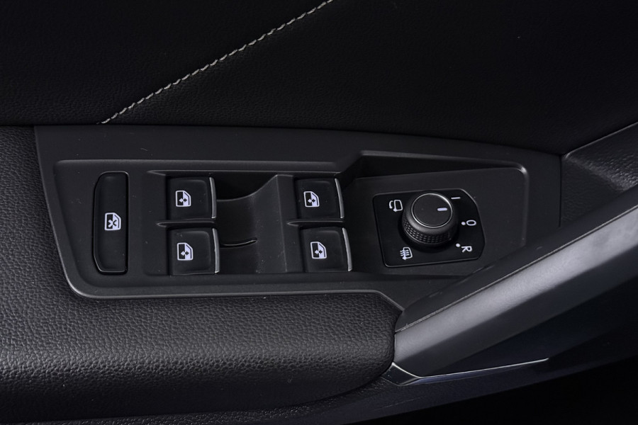 Volkswagen Tiguan Allspace 1.5 TSI Highline Business R-Line (PANORAMADAK, DYNAUDIO, DIGITALE COCKPIT, MEMORY SEATS, CAMERA)