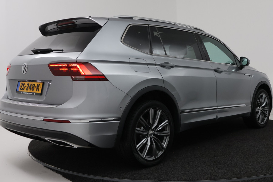 Volkswagen Tiguan Allspace 1.5 TSI Highline Business R-Line (PANORAMADAK, DYNAUDIO, DIGITALE COCKPIT, MEMORY SEATS, CAMERA)