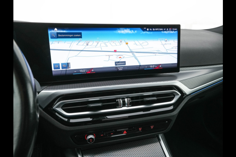 BMW 3-serie 320e M-Sportpack (Plug-in) (INCL.BTW) *LEATHER-MICROFIBRE | FULL-LED | SPORTSEATS | WIDESCREEN-DIGI-COCKPIT | AMBIENT-LIGHT | DAB+ | PRIVACY-GLASS | NAVI-FULLMAP | ECC | PDC | 18''ALU*