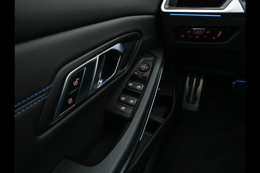 BMW 3-serie 320e M-Sportpack (Plug-in) (INCL.BTW) *LEATHER-MICROFIBRE | FULL-LED | SPORTSEATS | WIDESCREEN-DIGI-COCKPIT | AMBIENT-LIGHT | DAB+ | PRIVACY-GLASS | NAVI-FULLMAP | ECC | PDC | 18''ALU*